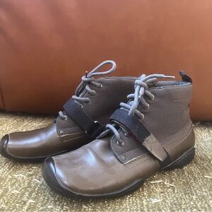 Prada sport olive green boots with rubble soles size 37.5